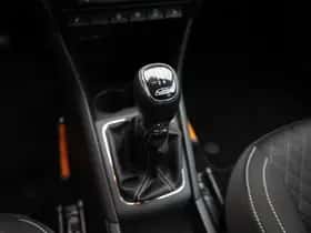 Škoda Rapid thumbnail 17