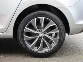 Škoda Rapid thumbnail 4