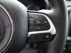 Jeep Renegade (2018) thumbnail 13