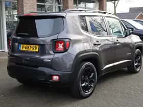Jeep Renegade (2018) thumbnail 3