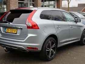 Volvo XC60 thumbnail 3