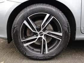 Volvo XC60 thumbnail 4