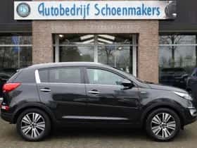 Kia Sportage (2015) thumbnail 2