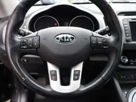 Kia Sportage (2015) thumbnail 17