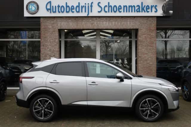 Nissan Qashqai (2024) thumbnail 2