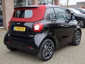 Smart Fortwo thumbnail 3
