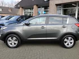 Kia Sportage (2010) thumbnail 28