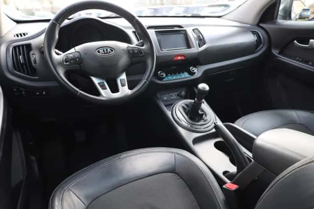 Kia Sportage (2010) thumbnail 4