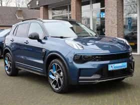 Lynk & Co 01 (2022) thumbnail 3