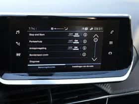 Peugeot 2008 (2021) thumbnail 22
