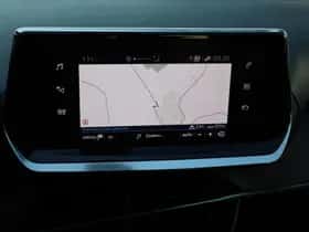 Peugeot 2008 (2021) thumbnail 8