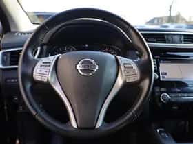 Nissan Qashqai (2016) thumbnail 14