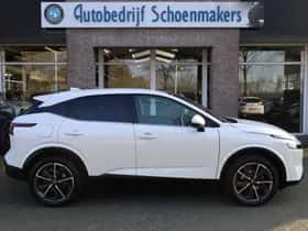 Nissan Qashqai (2022) thumbnail 2
