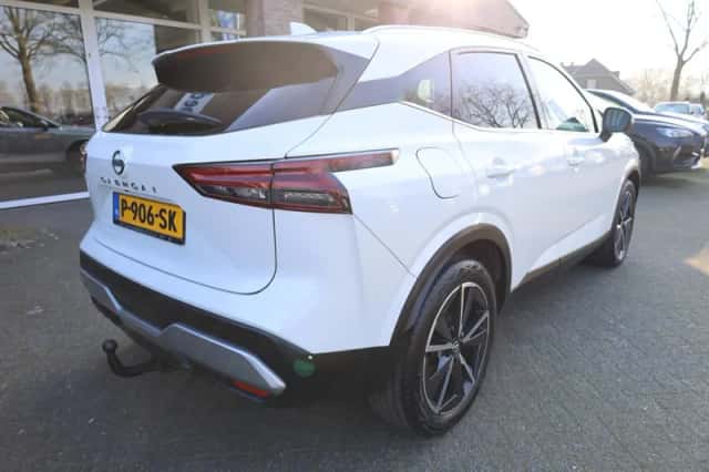 Nissan Qashqai (2022) thumbnail 3