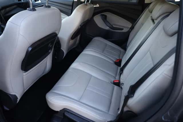 Ford Kuga (2016) thumbnail 6