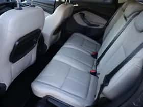 Ford Kuga (2016) thumbnail 6
