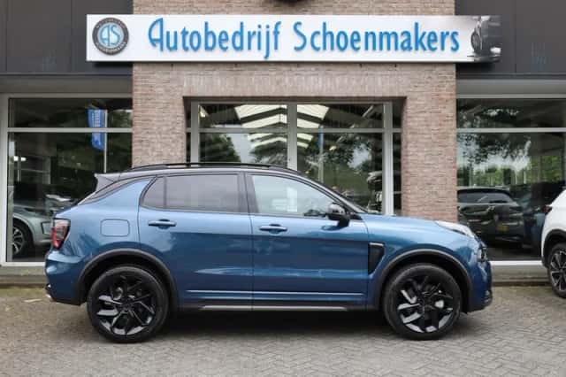 Lynk & Co 01 (2023) thumbnail 2