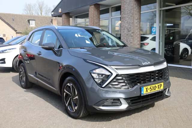 Kia Sportage (2022) thumbnail 2