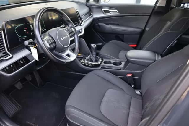 Kia Sportage (2022) thumbnail 5