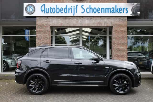 Lynk & Co 01 (2022) thumbnail 2