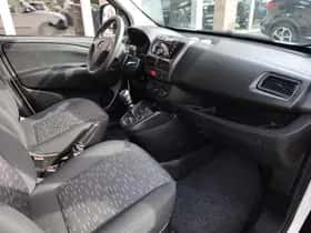 Opel Combo thumbnail 7