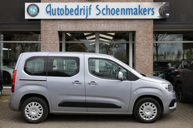 Opel Combo Life (2020) thumbnail 2