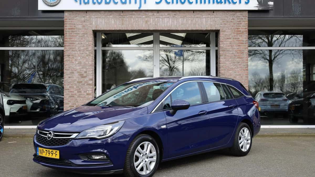 Opel Astra — foto 1