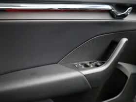 Škoda Octavia (2021) thumbnail 23