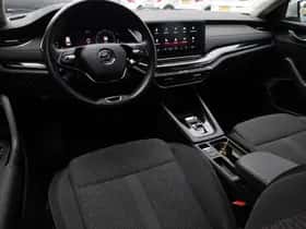 Škoda Octavia (2021) thumbnail 5