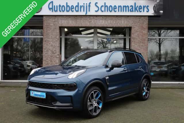 Lynk & Co 01 (2023) thumbnail 1