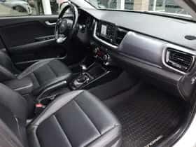 Kia Stonic thumbnail 23