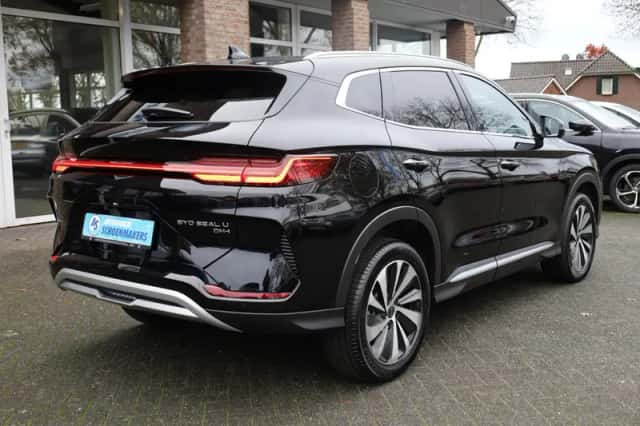 BYD Seal U (2025) thumbnail 2