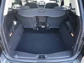 Ford Grand C-Max (2016) thumbnail 20