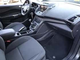 Ford Grand C-Max (2016) thumbnail 22