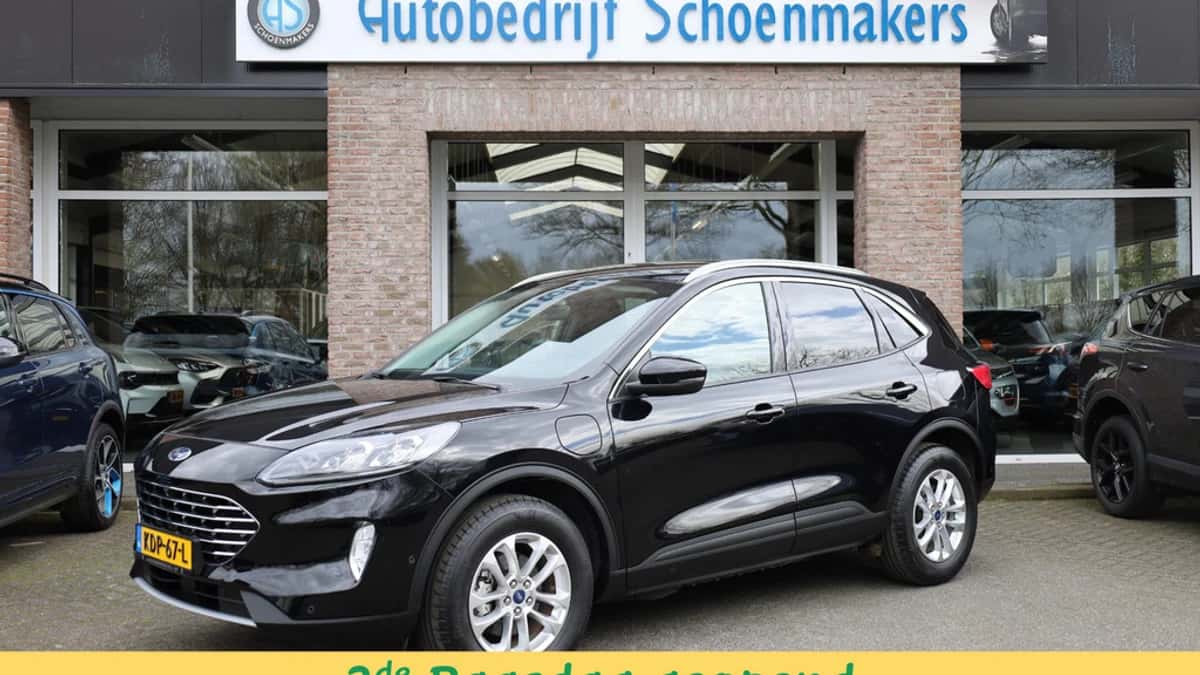 Ford Kuga (2023) — foto 1