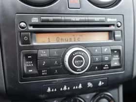 Nissan Qashqai (2009) thumbnail 11