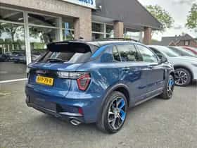 Lynk & Co 01 (2024) thumbnail 2