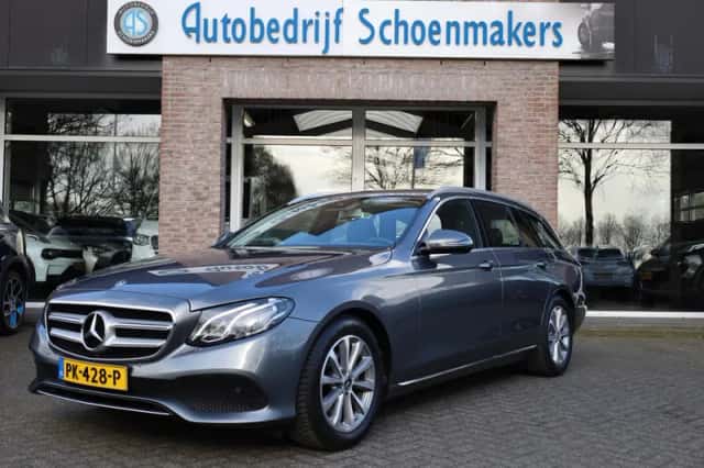 Mercedes-Benz E-Klasse (2017) thumbnail 1
