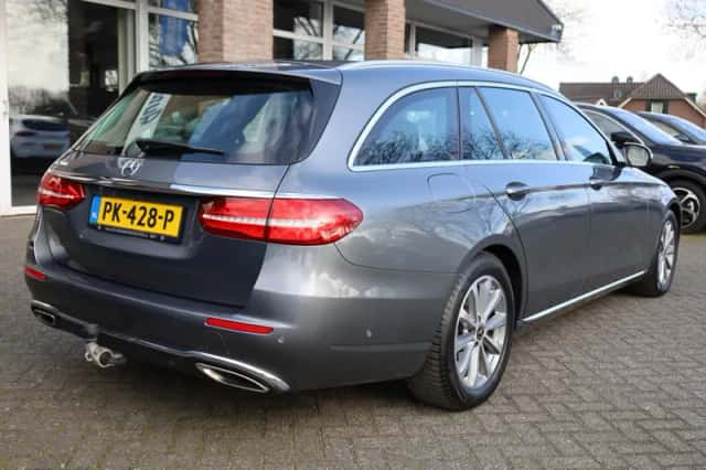 Mercedes-Benz E-Klasse (2017) thumbnail 3