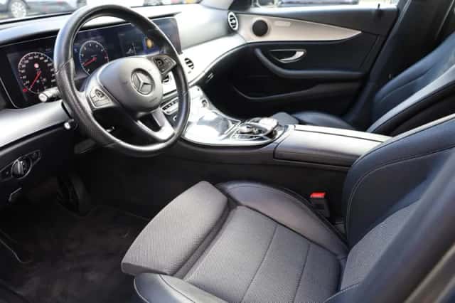 Mercedes-Benz E-Klasse (2017) thumbnail 5