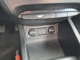 Hyundai i20 (2016) thumbnail 15