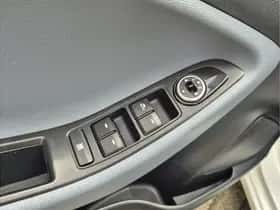 Hyundai i20 (2016) thumbnail 17