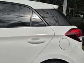 Hyundai i20 (2016) thumbnail 27
