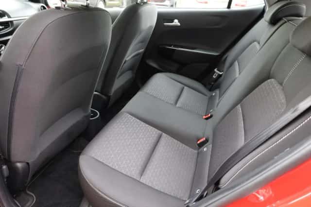 Kia Picanto (2021) thumbnail 6