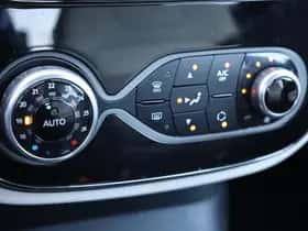 Renault Captur (2017) thumbnail 14