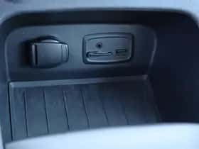 Renault Captur (2017) thumbnail 16