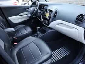 Renault Captur (2017) thumbnail 35