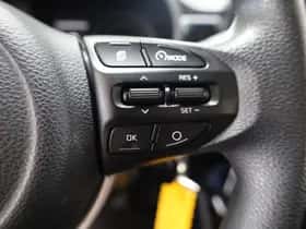Kia Picanto (2023) thumbnail 12