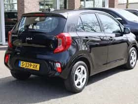 Kia Picanto (2023) thumbnail 3