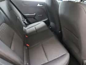 Kia Picanto (2023) thumbnail 22